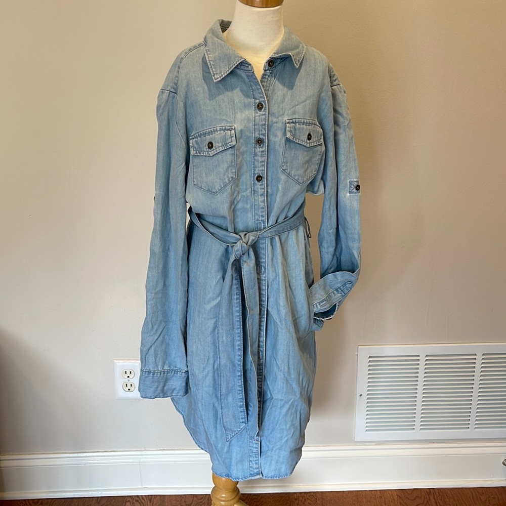 Banana Republic denim dress